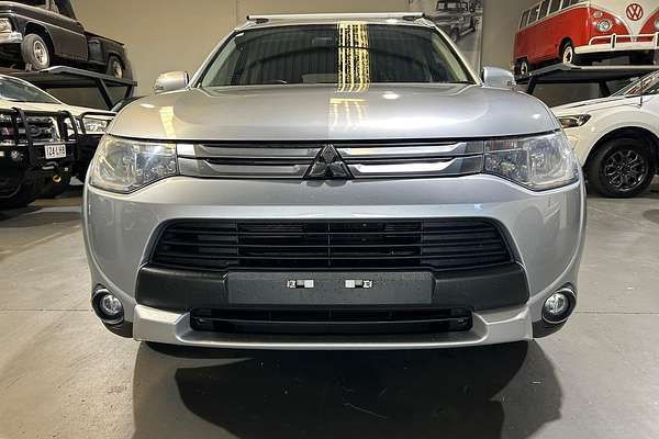 2014 Mitsubishi Outlander LS ZJ