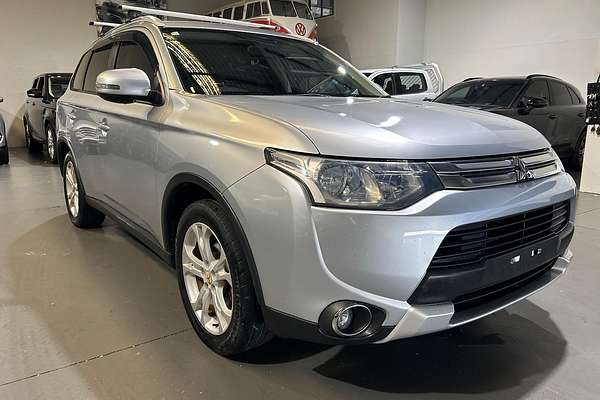 2014 Mitsubishi Outlander LS ZJ