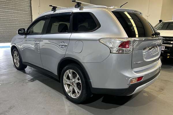 2014 Mitsubishi Outlander LS ZJ