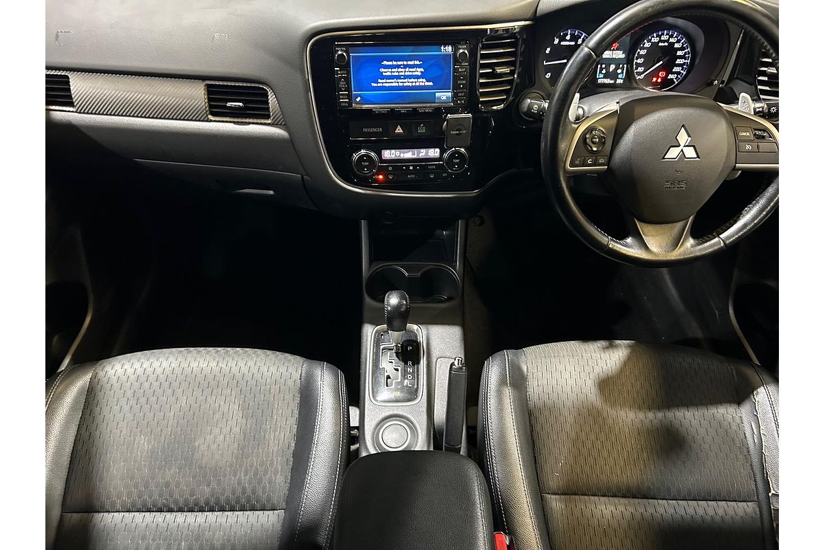 2014 Mitsubishi Outlander LS ZJ