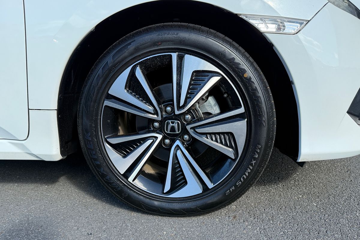 2016 Honda Civic VTi-LX 10th Gen