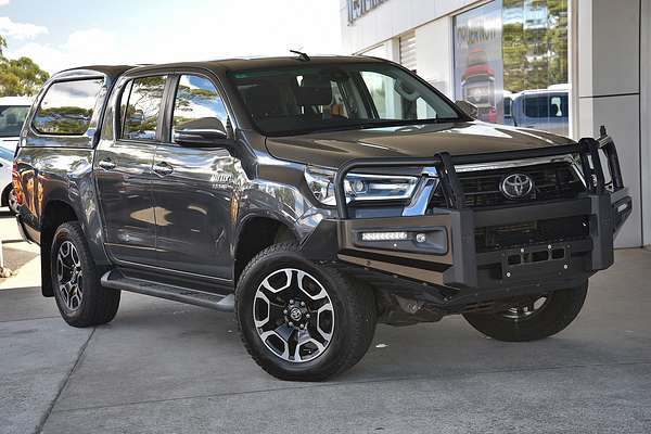 2020 Toyota Hilux SR5 GUN126R 4X4