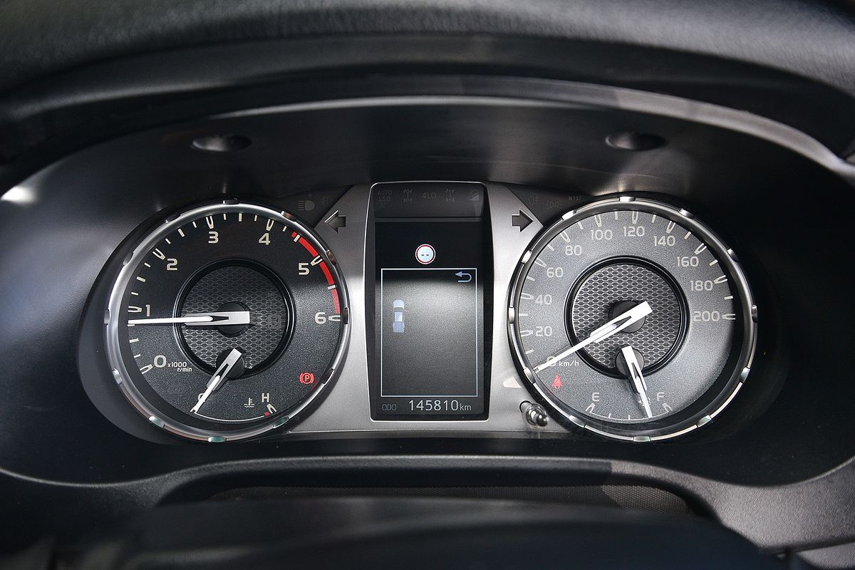 2020 Toyota Hilux SR5 GUN126R 4X4