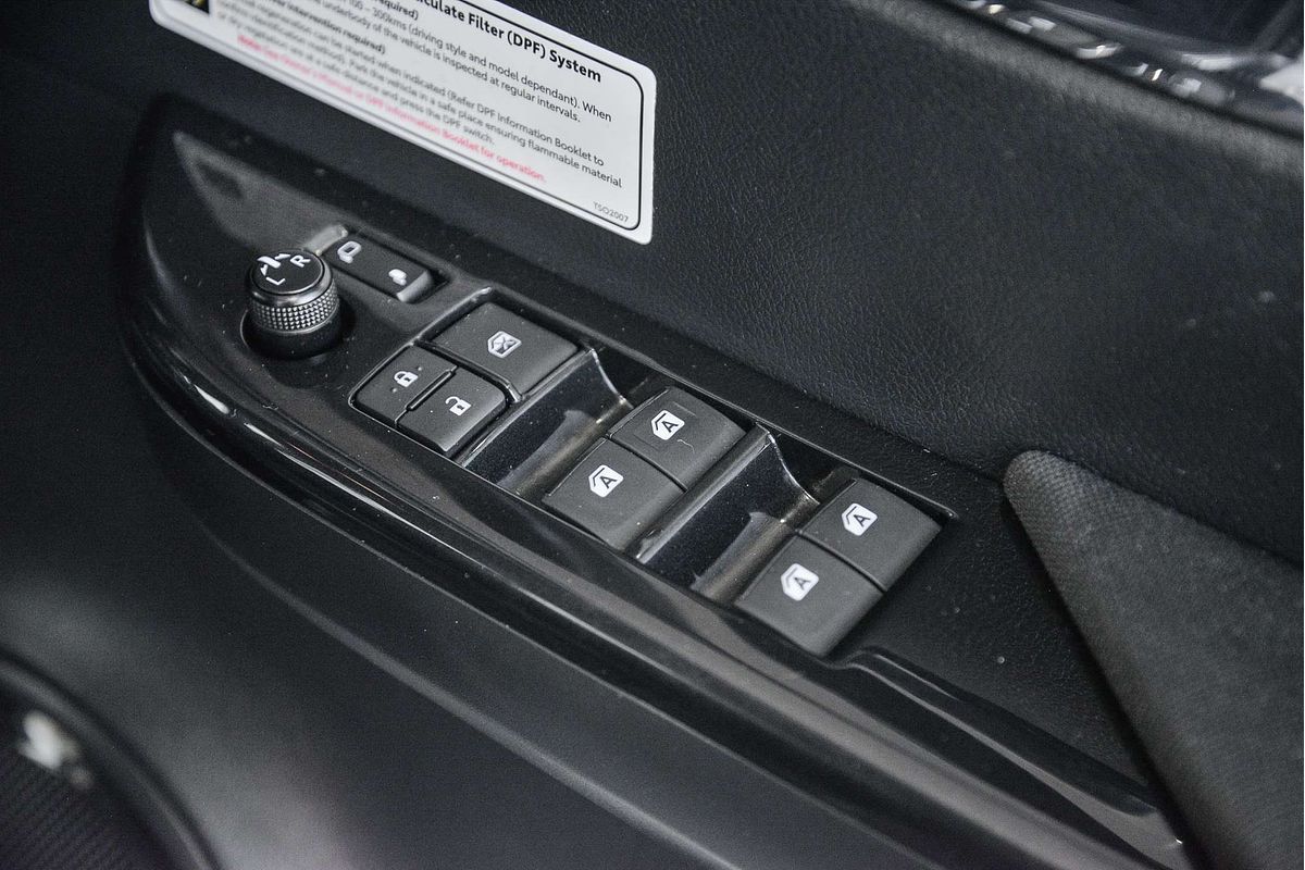 2021 Toyota Hilux SR5 GUN126R 4X4