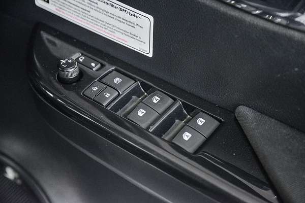 2021 Toyota Hilux SR5 GUN126R 4X4