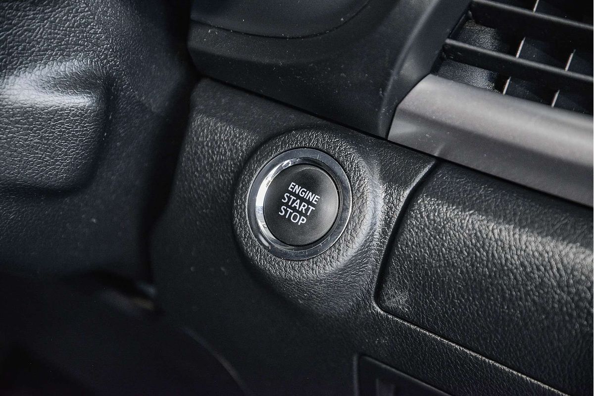2021 Toyota Hilux SR5 GUN126R 4X4