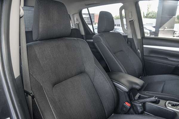 2021 Toyota Hilux SR5 GUN126R 4X4