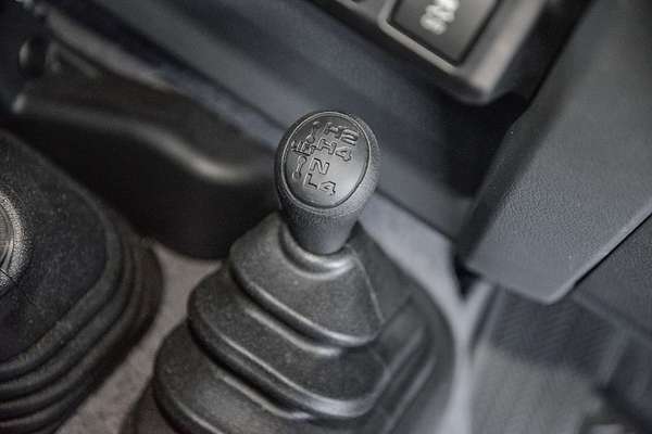 2024 Toyota Landcruiser GXL VDJL76R