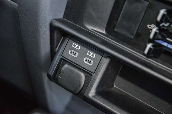 2024 Toyota Landcruiser GXL VDJL76R
