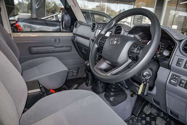 2024 Toyota Landcruiser GXL VDJL76R