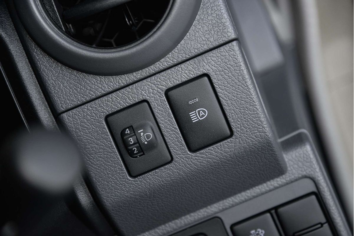 2024 Toyota Landcruiser GXL VDJL76R