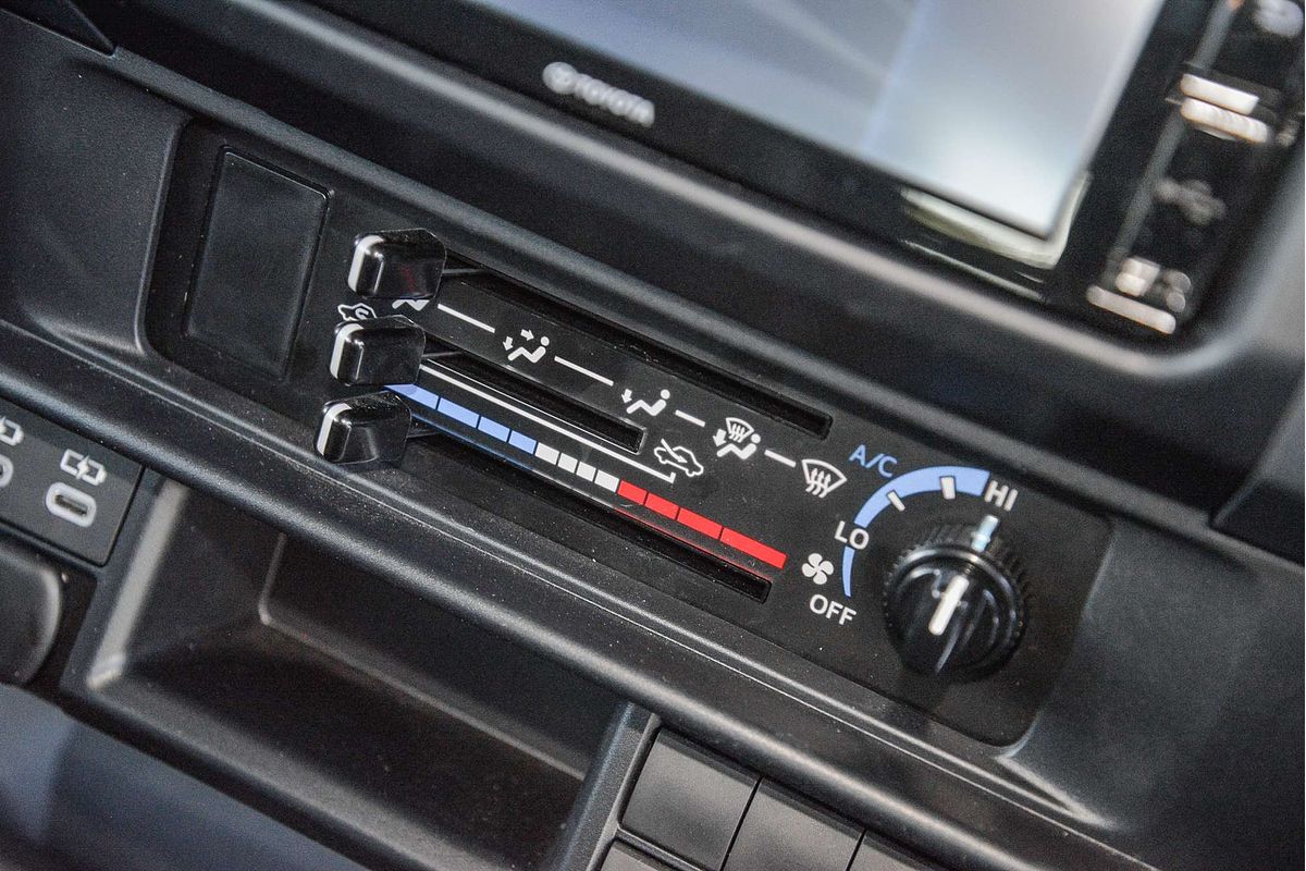2024 Toyota Landcruiser GXL VDJL76R