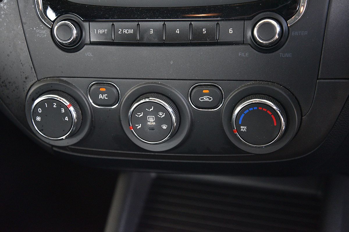 2016 Kia Cerato S YD