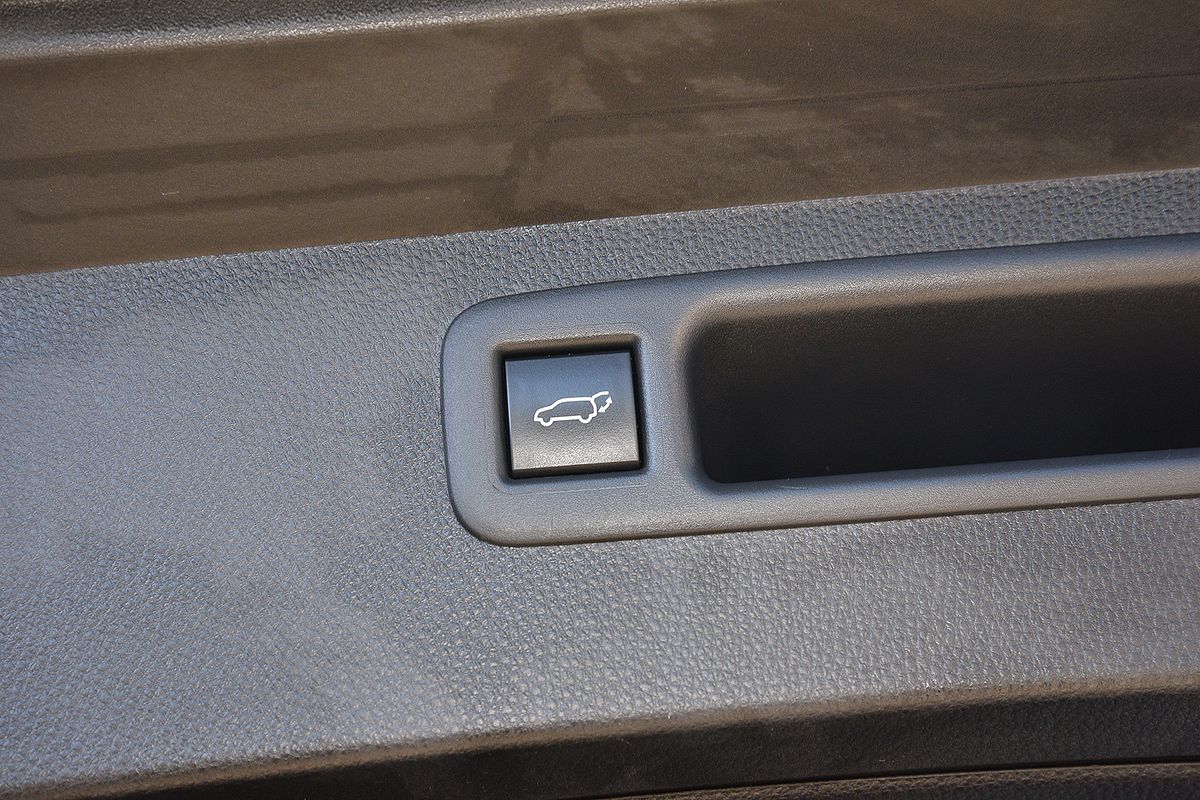 2021 Toyota Kluger Grande AXUH78R