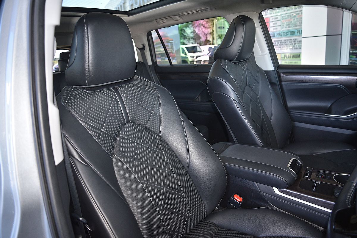 2021 Toyota Kluger Grande AXUH78R