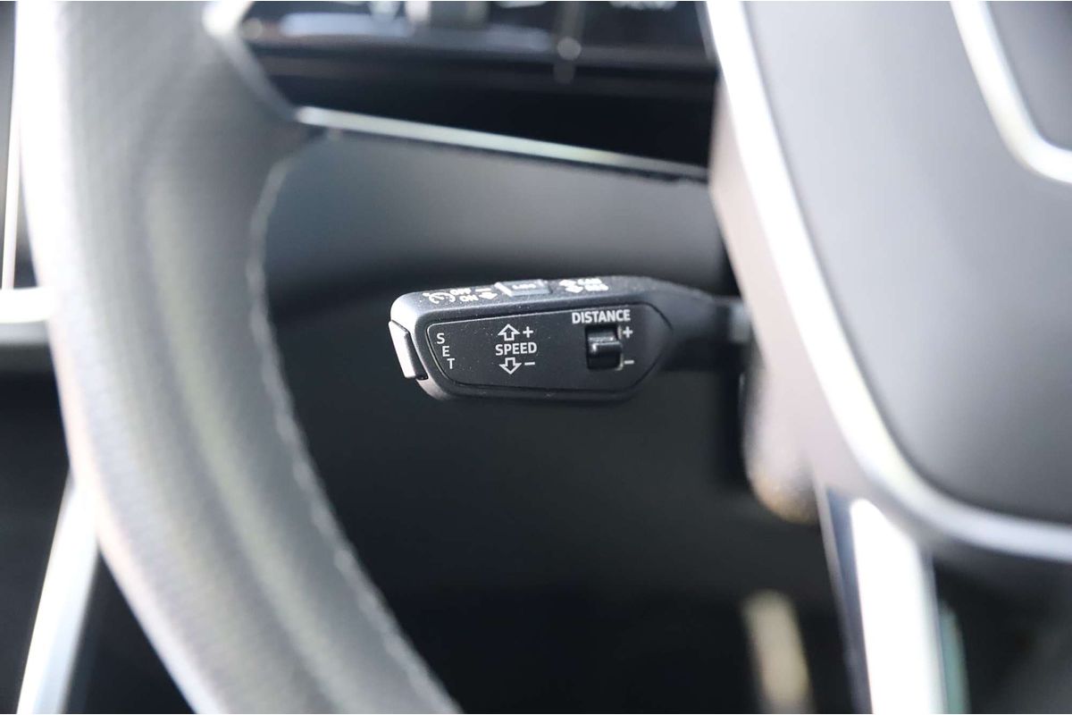 2023 Audi A6 55 TFSI S line C8