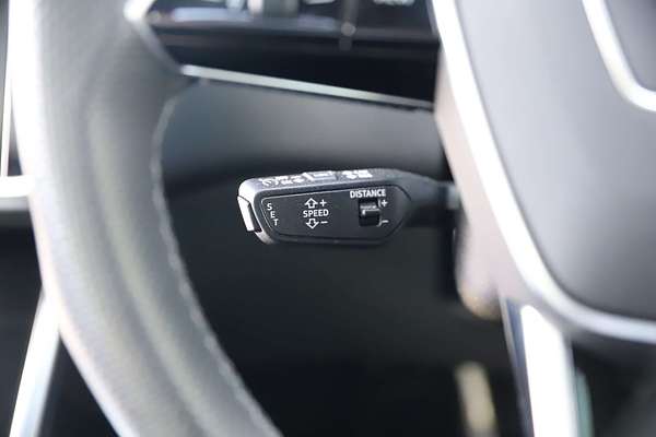 2023 Audi A6 55 TFSI S line C8