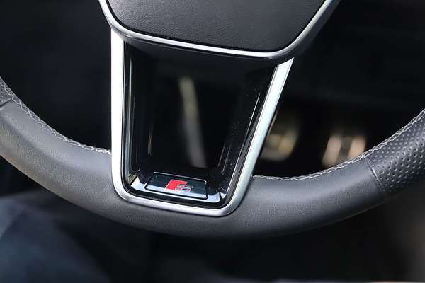 2023 Audi A6 55 TFSI S line C8