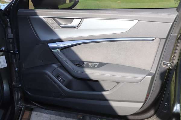 2023 Audi A6 55 TFSI S line C8