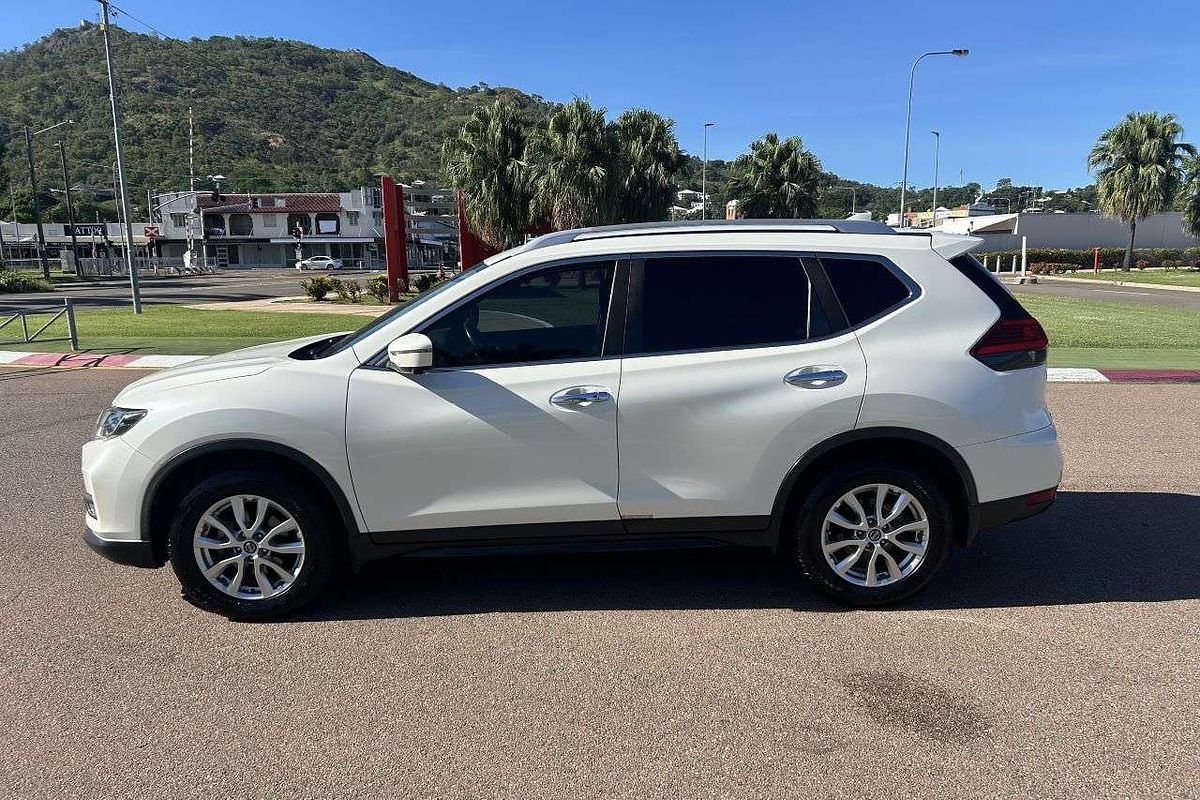 2017 Nissan X-TRAIL ST-L T32