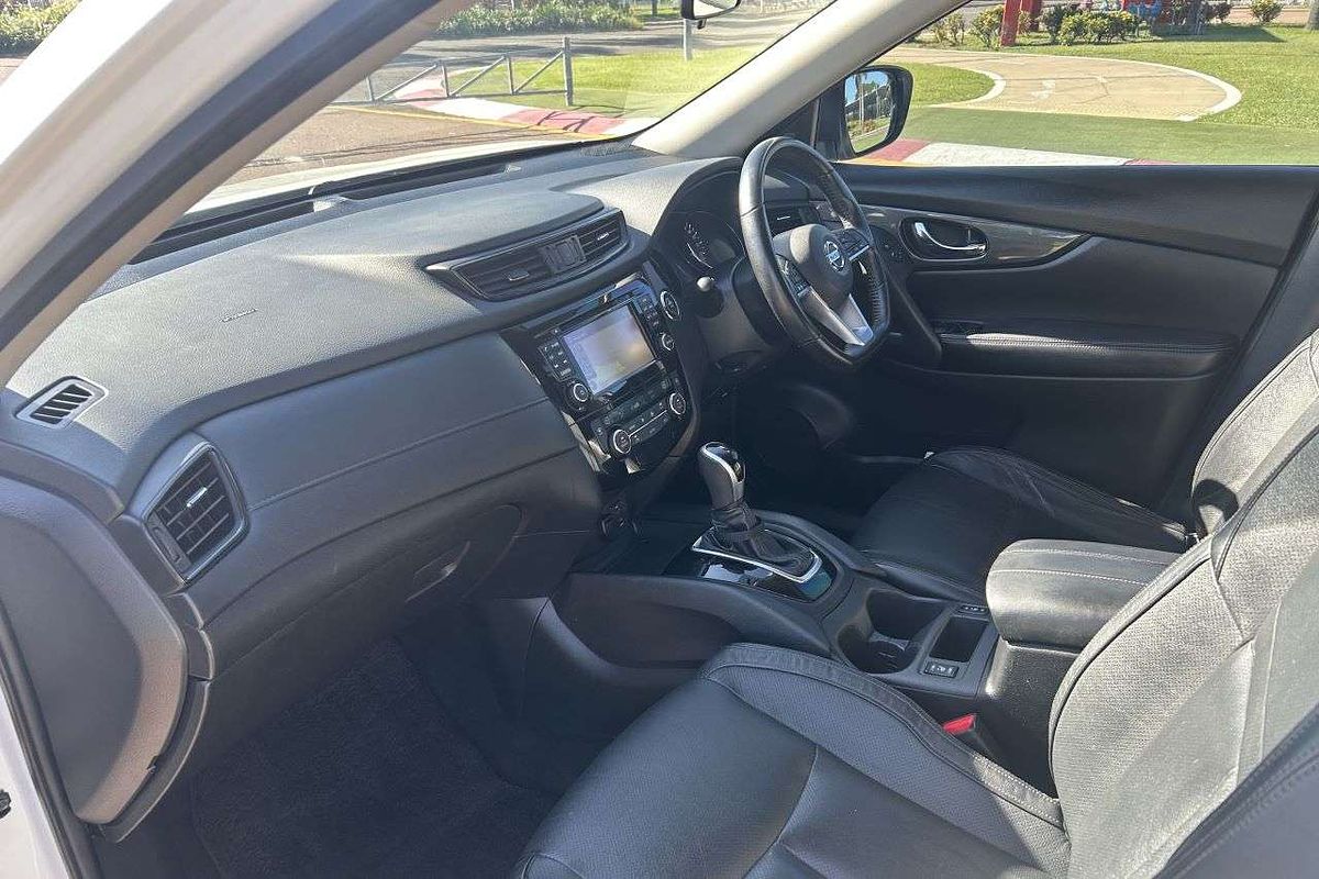 2017 Nissan X-TRAIL ST-L T32
