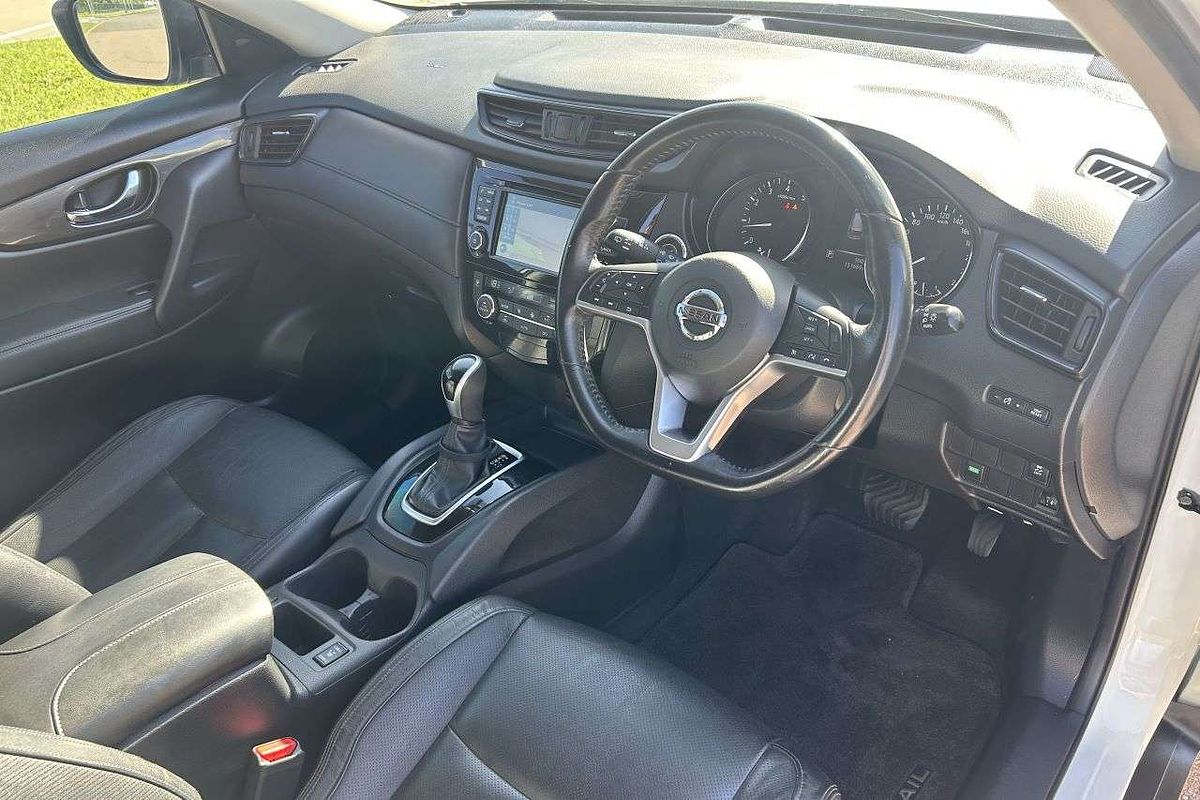 2017 Nissan X-TRAIL ST-L T32