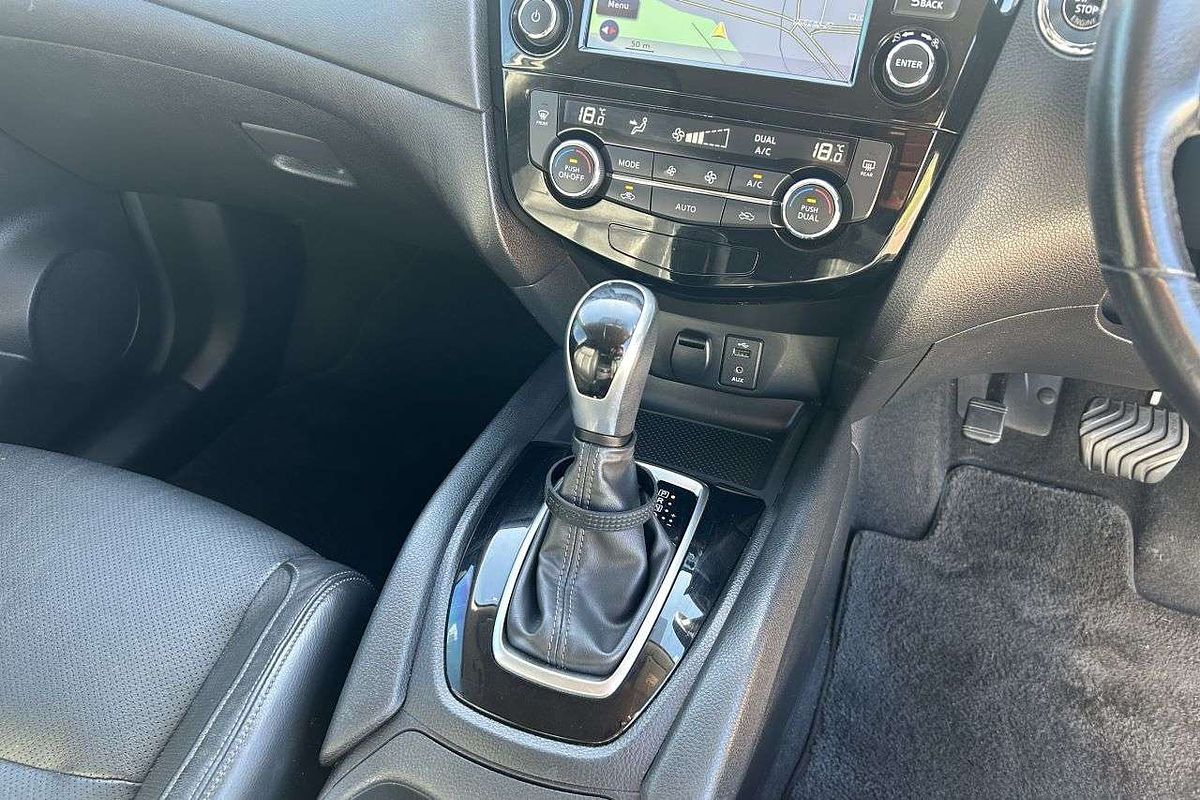 2017 Nissan X-TRAIL ST-L T32