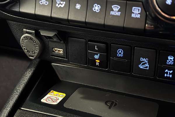 2024 Toyota Hilux Rogue 48V GUN126R 4X4