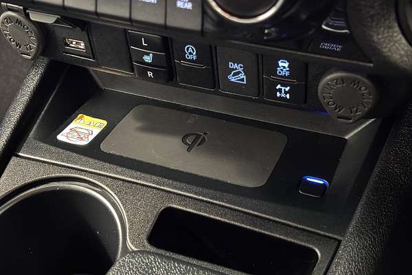 2024 Toyota Hilux Rogue 48V GUN126R 4X4