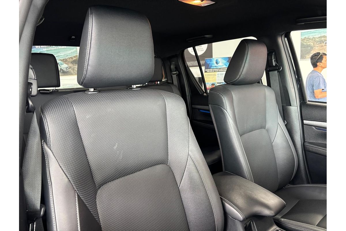 2024 Toyota Hilux Rogue 48V GUN126R 4X4