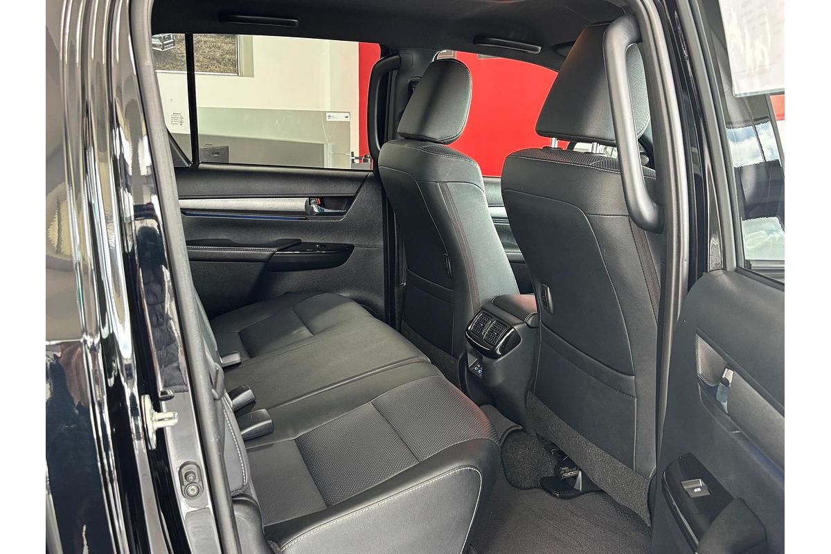 2024 Toyota Hilux Rogue 48V GUN126R 4X4