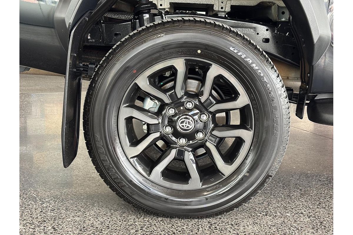 2024 Toyota Hilux Rogue 48V GUN126R 4X4