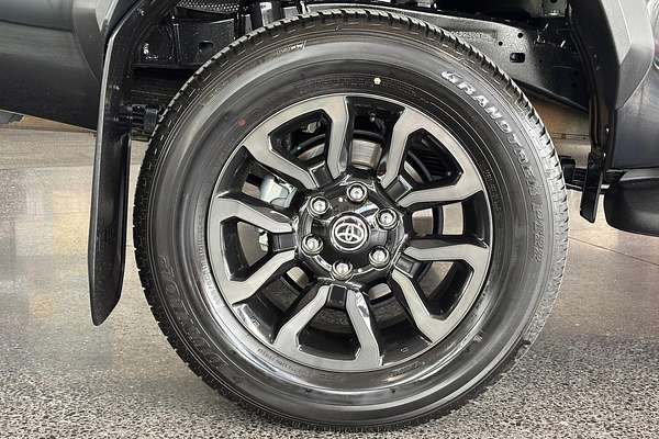 2024 Toyota Hilux Rogue 48V GUN126R 4X4