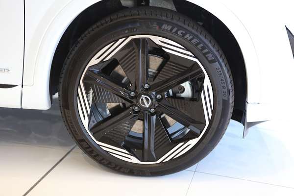 2025 Nissan QASHQAI N-DESIGN e-POWER J12