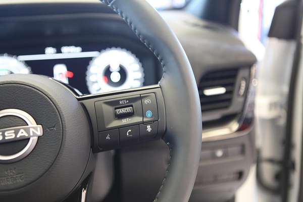 2025 Nissan QASHQAI N-DESIGN e-POWER J12