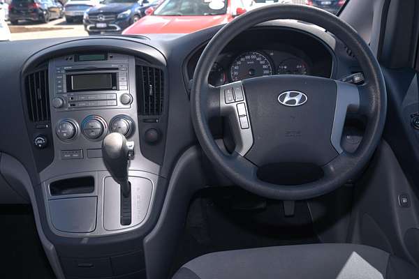 2012 Hyundai iMax TQ-W