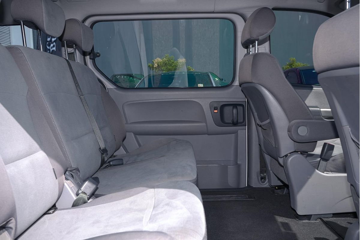 2012 Hyundai iMax TQ-W