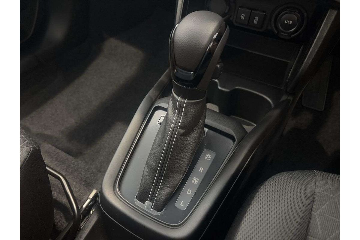 2024 Suzuki Swift Hybrid Plus UZ