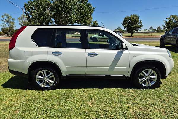 2011 Nissan X-TRAIL ST T31