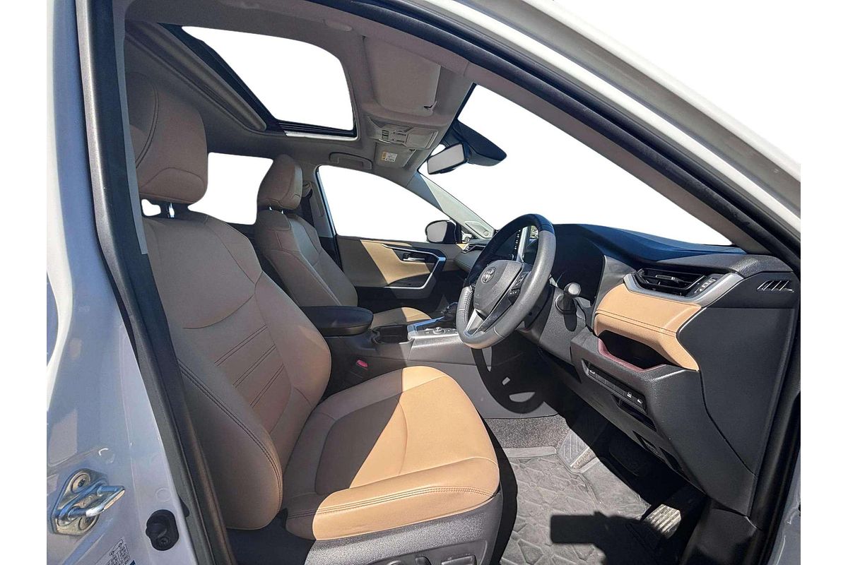 2021 Toyota RAV4 Cruiser AXAH54R