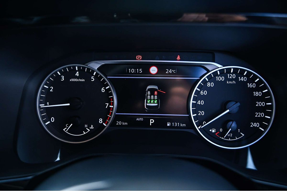 2024 Nissan Pathfinder ST-L R53