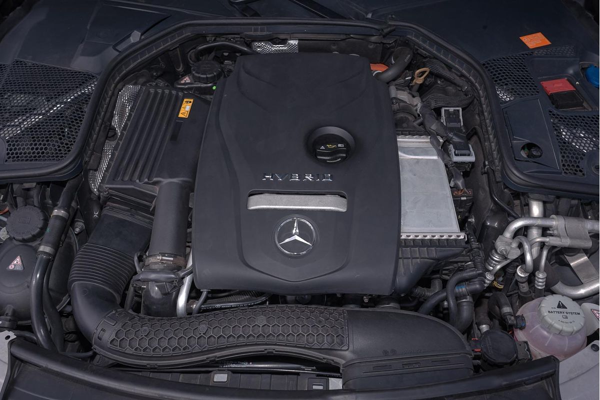 2018 Mercedes-Benz C-Class C350 e S205
