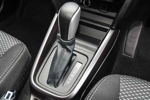 2024 Suzuki Vitara Shadow LY Series II