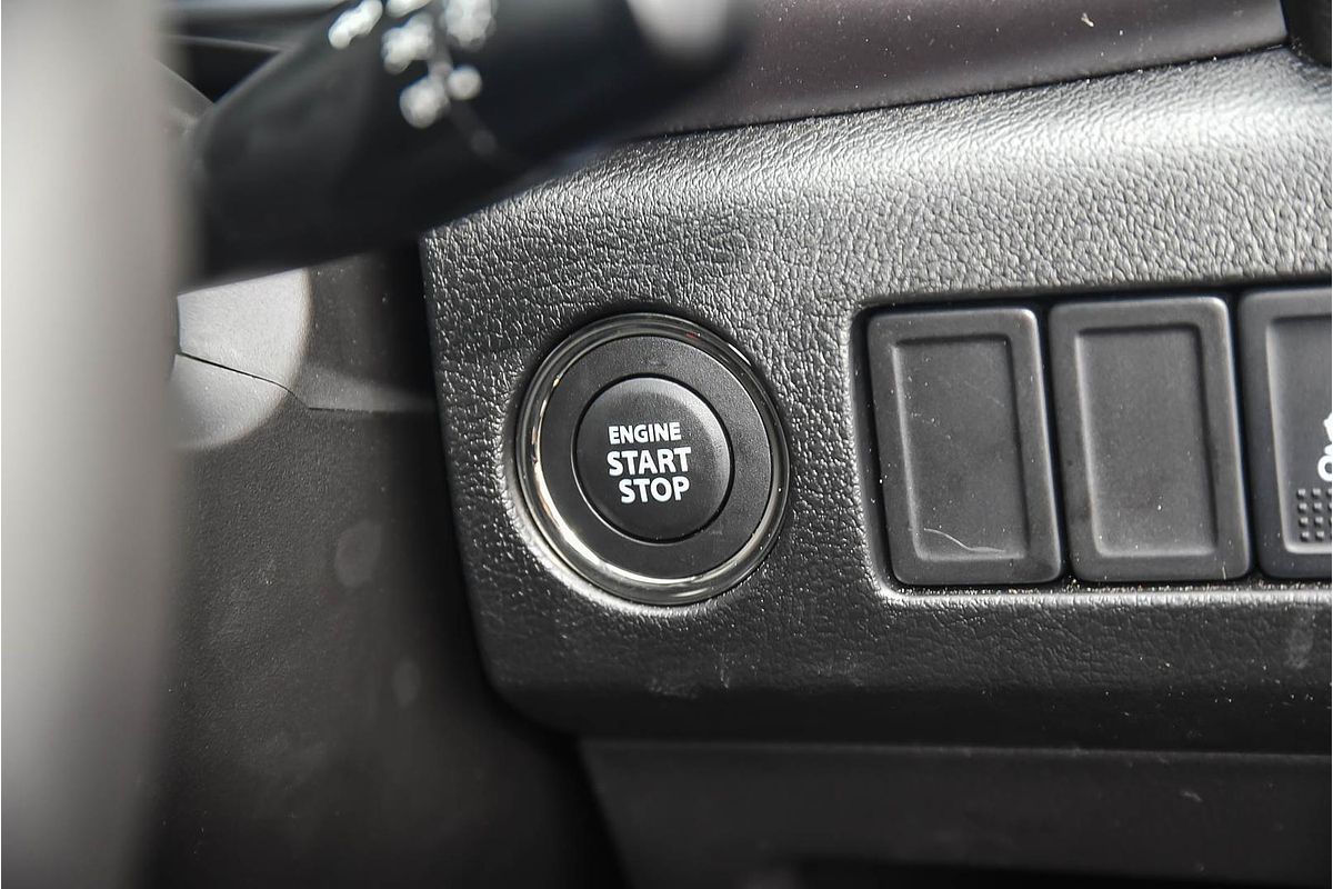 2024 Suzuki Vitara Shadow LY Series II