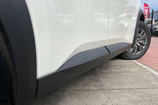 2024 Nissan Pathfinder ST-L R53
