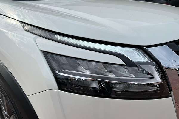 2024 Nissan Pathfinder ST-L R53