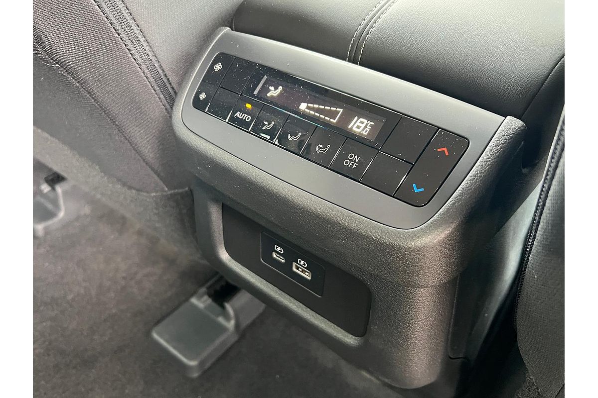 2024 Nissan Pathfinder ST-L R53
