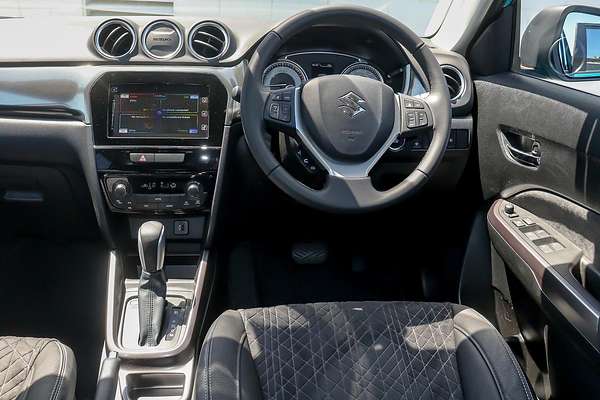 2024 Suzuki Vitara Turbo Shadow LY Series II
