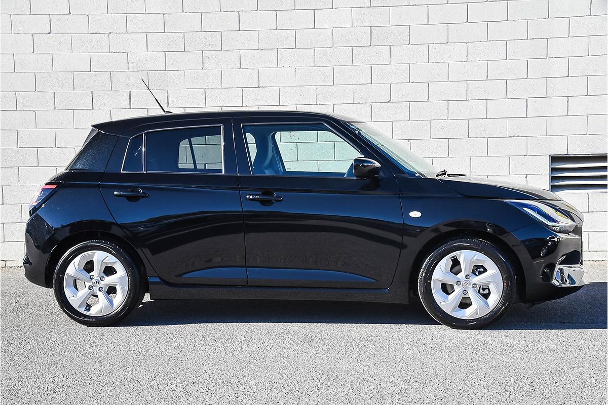 2025 Suzuki Swift Hybrid Plus UZ