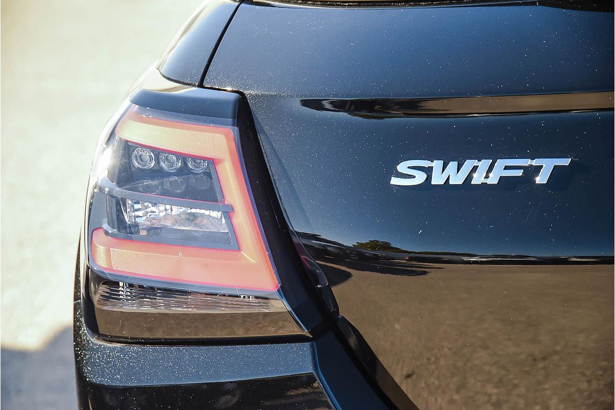 2025 Suzuki Swift Hybrid Plus UZ